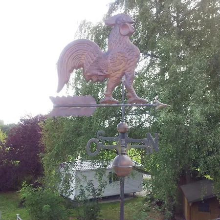 Tonis Hütte * Hohenfels (Baden-Wurttemberg)